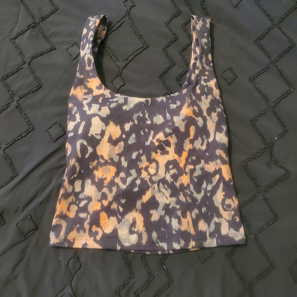 Fabletics top - Picture 1 of 3